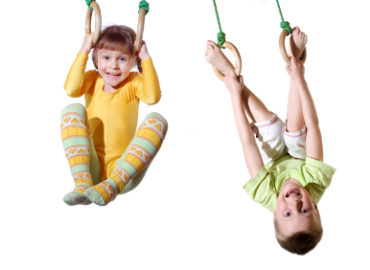 niños en gimnasio
