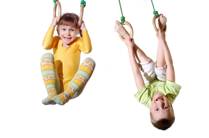 niños en gimnasio